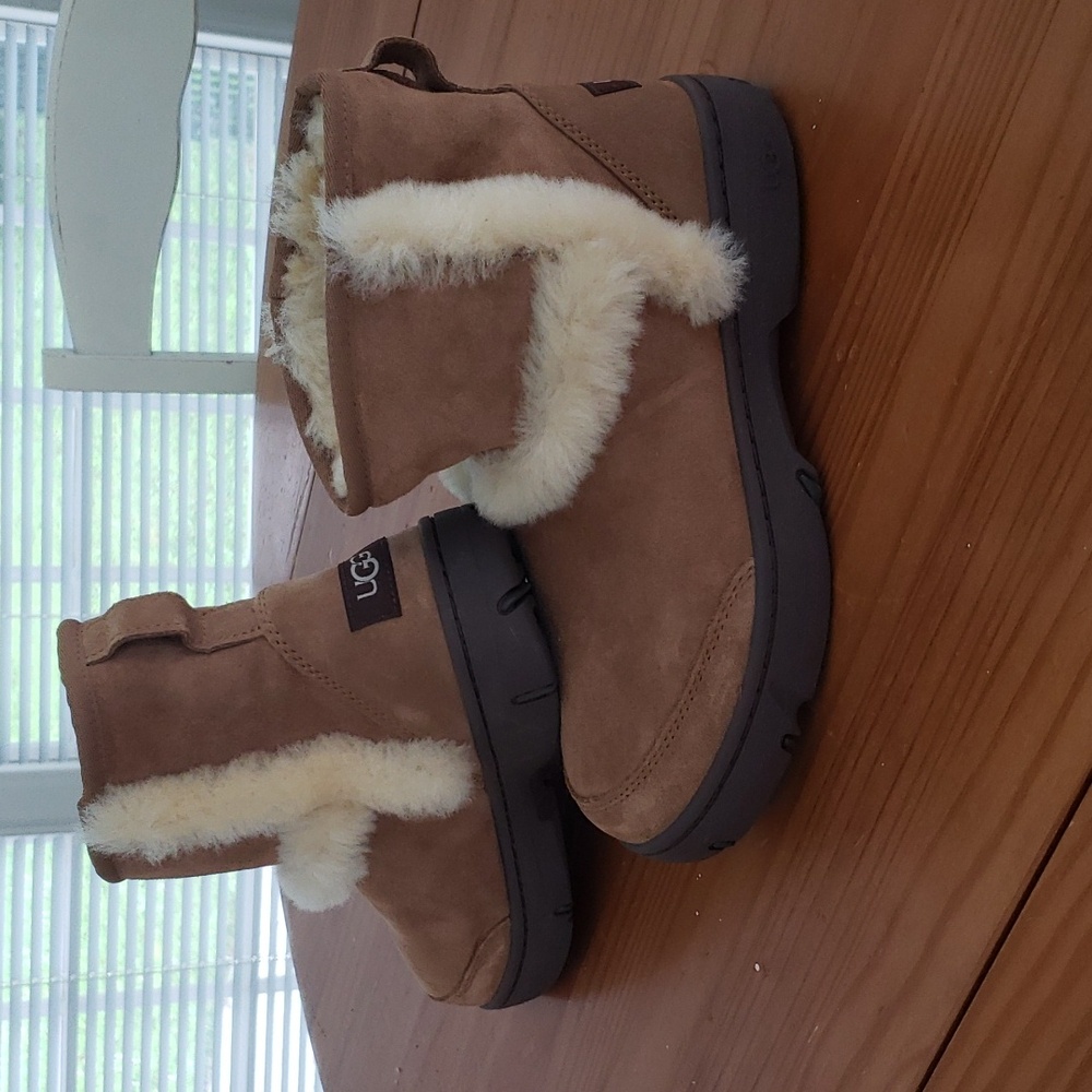 Ugg Chestnut Suede and Sheepskin Boots
